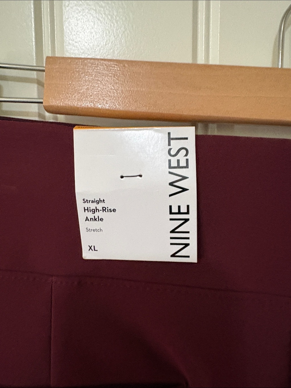 NWT Nine West Cropped Pull-On Pants in Deep Burgundy - Picture 12 of 12